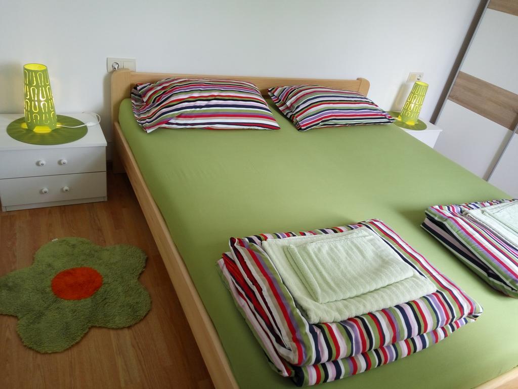 Apartment Asparagus Rovinjsko Selo Exteriör bild
